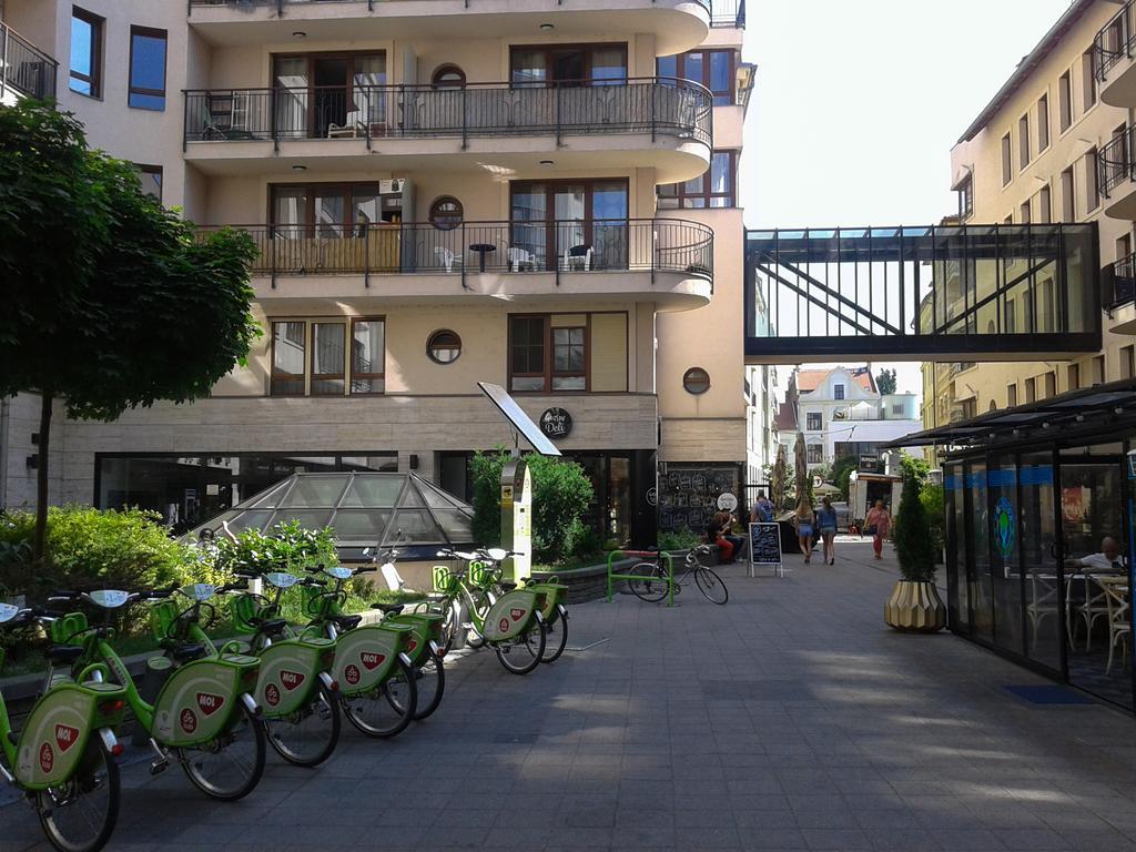 Apartament Gozsdu Spacious